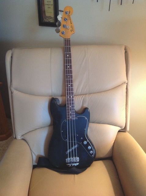 Fender Bass 001